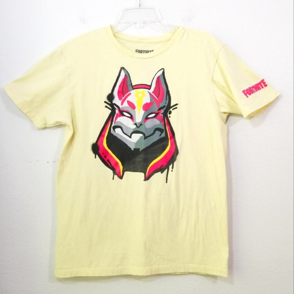 Fortnite yellow distressed stained t-shirt tee L